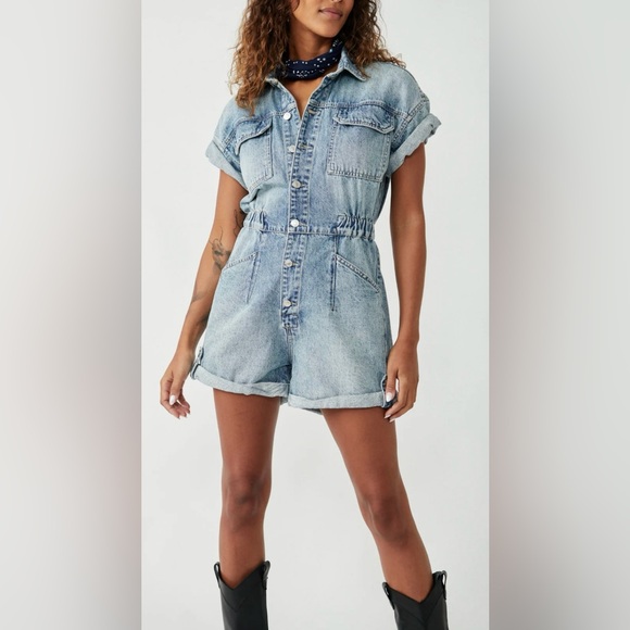 Free People X We The Free Marci Cuffed Shortall NWT - Picture 2 of 7